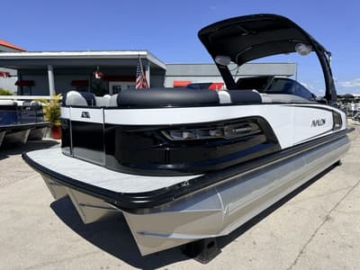 BOATZON | Avalon 2585 Excalibur LTD Flex Lounge Windshield Tri Toon Mercury 425hp V10 2026