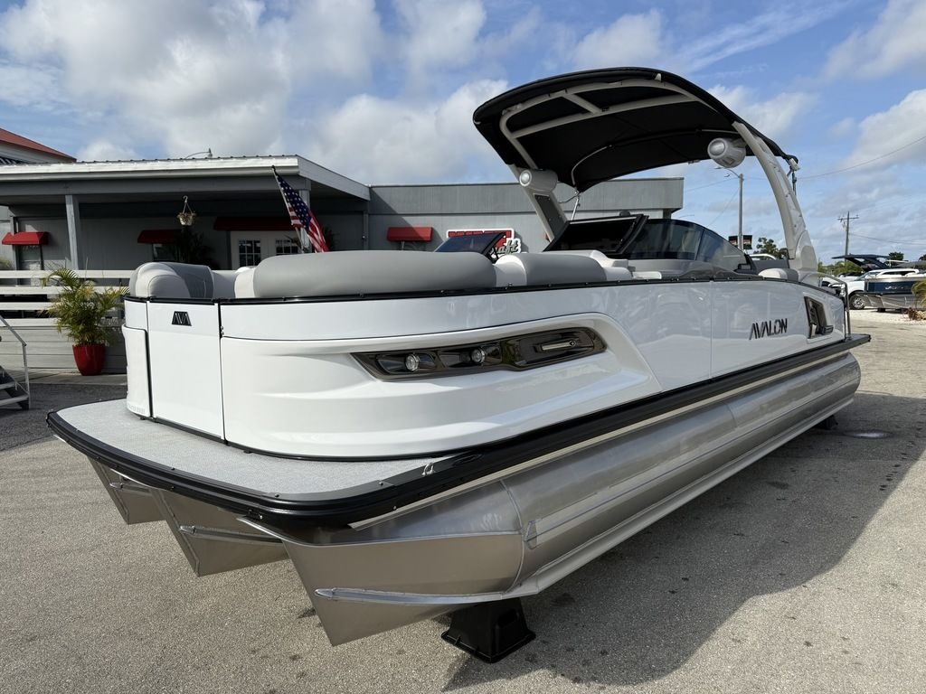 2026 Avalon 2585 Excalibur LTD Quad Lounge Windshield Mercury 400hp V10 - Sold Boat