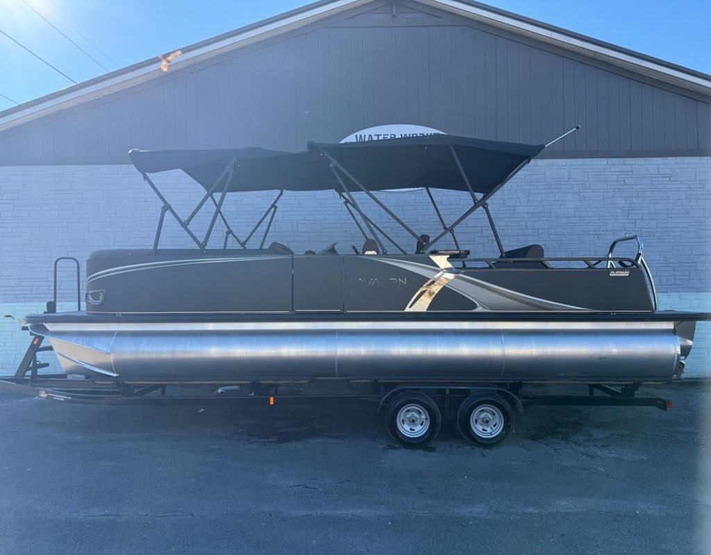 2026 Avalon 2585 LSZ Entertainer - Sold Boat