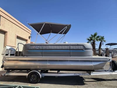 BOATZON | Avalon Aura 2185 Quad Lounger 2025