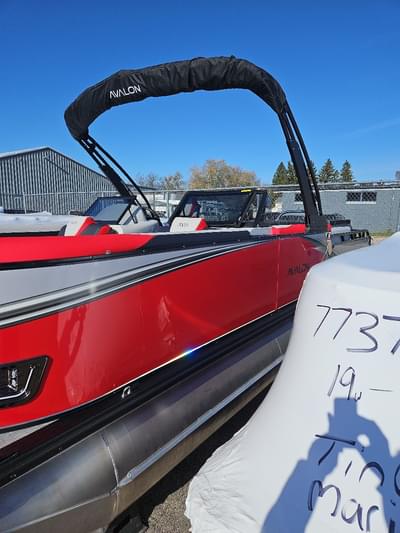 BOATZON | Avalon AVALON LSZ ELITE WINSHIELD 2385 2026