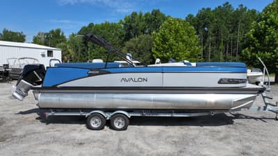 BOATZON | Avalon Catalina  25 FT Entertainer 2024