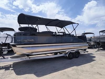 BOATZON | Avalon Catalina Versatile Rear Lounger 25 FT 2025 BOATZON | Avalon Catalina Versatile Rear Lounger 25 FT 2025