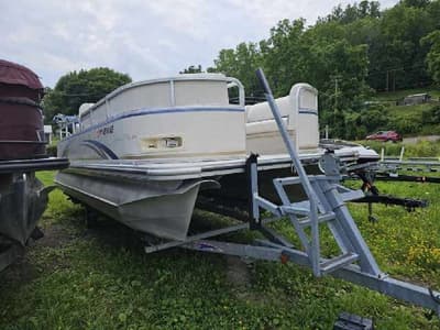 BOATZON | Avalon Elite 22 2006