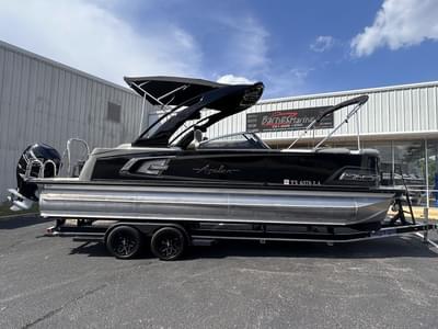 BOATZON | Avalon Excalibur Elite Windshield 25 FT 2023 BOATZON | Avalon Excalibur Elite Windshield 25 FT 2023