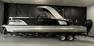 BOATZON | Avalon Excalibur Elite Windshield 27 2018