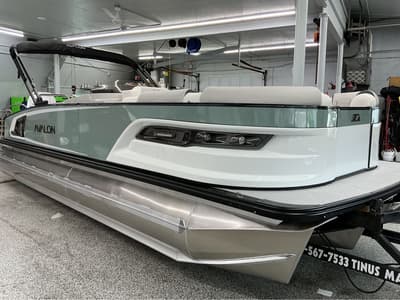 BOATZON | Avalon EXCALIBUR LTD 2585 2026