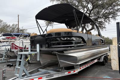 BOATZON | Avalon Excalibur LTD Quad Lounge  25 2025