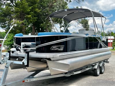 BOATZON | Avalon LSZ 23 Cruise TripleToon  IN STOCK  67924 2026