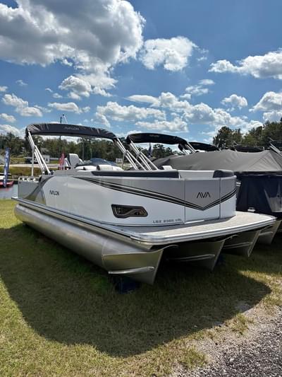 BOATZON | Avalon LSZ  23 FT Entertainer 2026