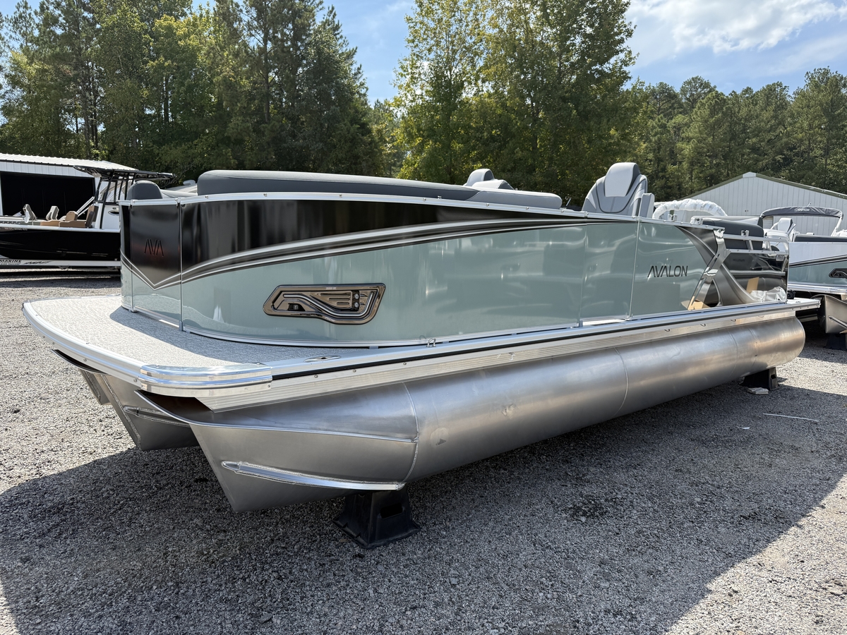 2026 Avalon Avalon LSZ  23 FT Quad Lounger Switchback 2026 - Sold Boat