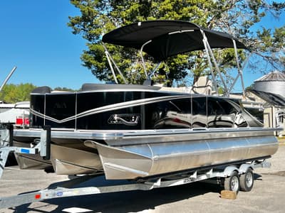 BOATZON | Avalon LSZ 23 Quad Lounge TripleToon  IN STOCK  73559 2026