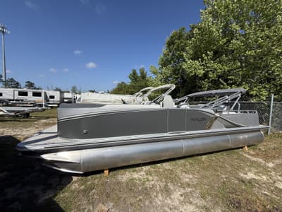 BOATZON | Avalon LSZ 25 VERSATILE REAR BENCH200HP 2026