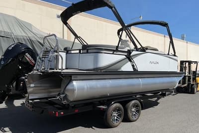 BOATZON | Avalon LSZ QUAD LOUNGE 2025 BOATZON | Avalon LSZ QUAD LOUNGE 2025