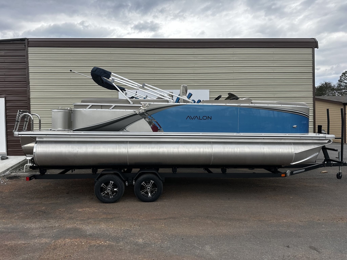 2026 Avalon LSZ Quad Lounge  23 - Sold Boat
