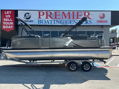 BOATZON | Avalon LSZ Quad Lounge Shift  23 2025