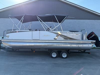 BOATZON | Avalon LSZ Quad Lounger 2585 2024