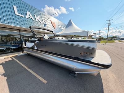 BOATZON | Avalon LSZ Quad Lounger Shift 23 FT 2026