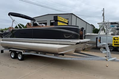 BOATZON | Avalon LSZ Rear Fish 2026