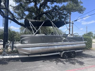 BOATZON | Avalon LSZ Versatile Rear Bench 2024