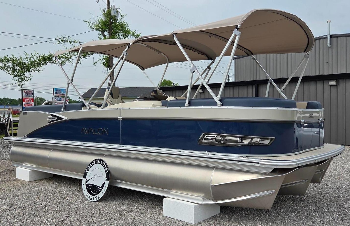 2025 Avalon Platinum Catalina 2585 Quad Lounger - Sold Boat