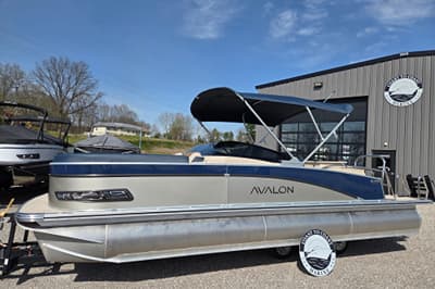 BOATZON | Avalon Platinum Catalina 2585 Windshield Elite 2026