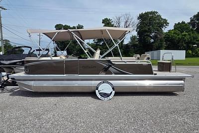 BOATZON | Avalon Platinum LSZ 2585 Quad Lounger Shift 2025
