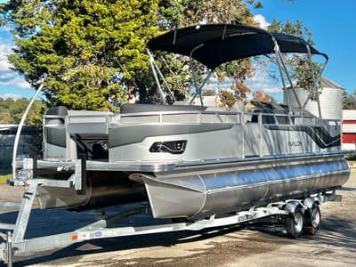 BOATZON | Avalon Venture 85 23 Rear Fish INCOMING 2026 BOATZON | Avalon Venture 85 23 Rear Fish INCOMING 2026