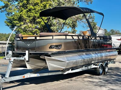 BOATZON | Avalon Venture 85 25 Quad Lounge TripleToon  IN STOCK 2026