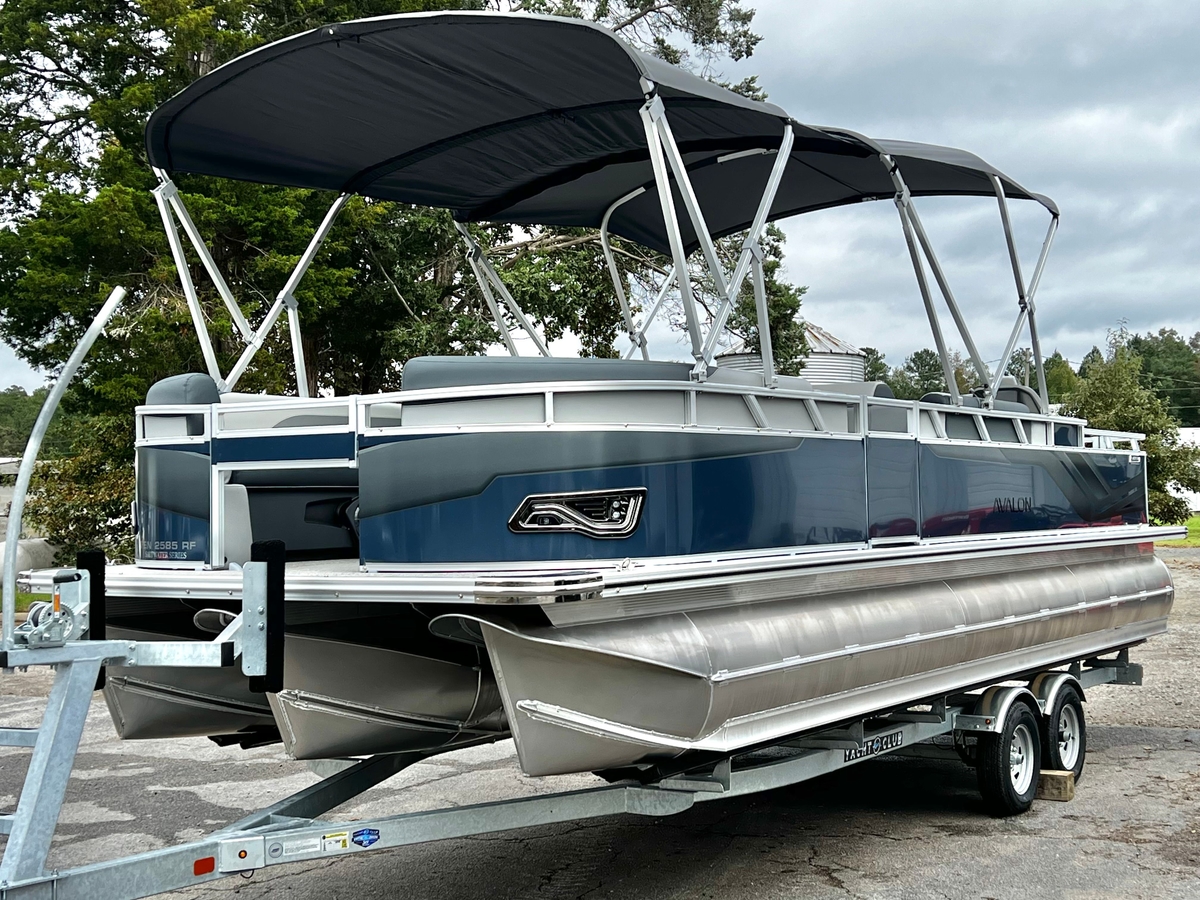 2026 Avalon Venture 85 25 Rear Fish TripleToon  IN STOCK - Sold Boat