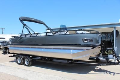 BOATZON | Avalon Venture 85 Center Console Fish 23 FT 2026