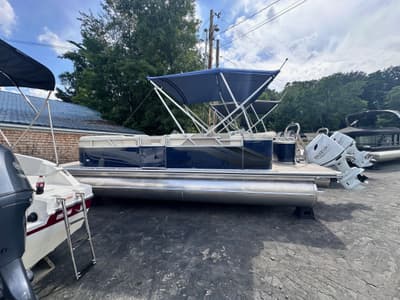 BOATZON | Avalon Venture 85 Cruise 21 2027