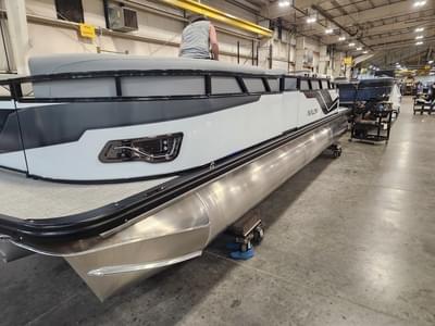 BOATZON | Avalon Venture 85 Cruise Rear Bench 23 FT 2026 BOATZON | Avalon Venture 85 Cruise Rear Bench 23 FT 2026