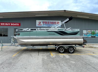 BOATZON | Avalon Venture 85 Rear Fish 21 2026 BOATZON | Avalon Venture 85 Rear Fish 21 2026