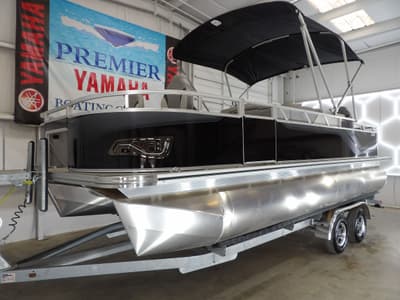 BOATZON | Avalon Venture 85 Rear Fish  21 2026