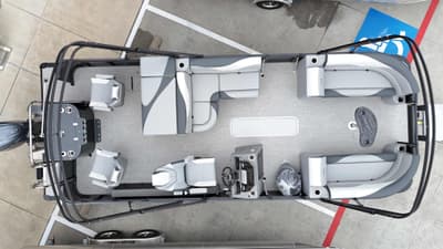 BOATZON | Avalon Venture 85 Rear Fish  23 2025