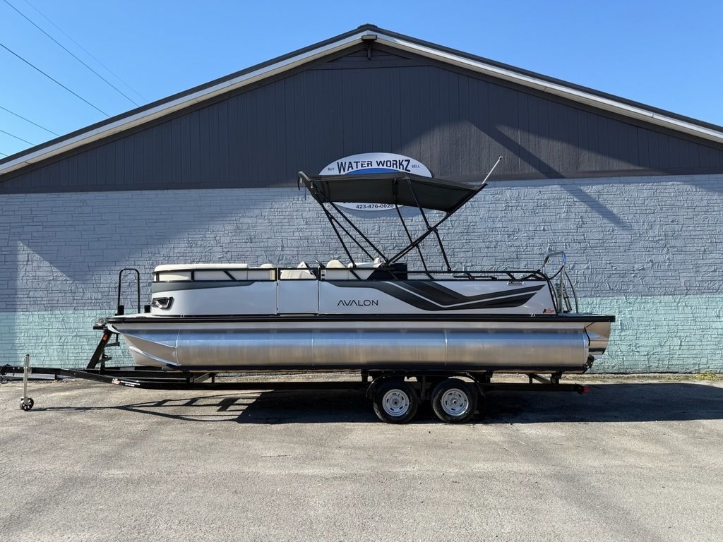 2026 Avalon Venture 85 VRB - Sold Boat