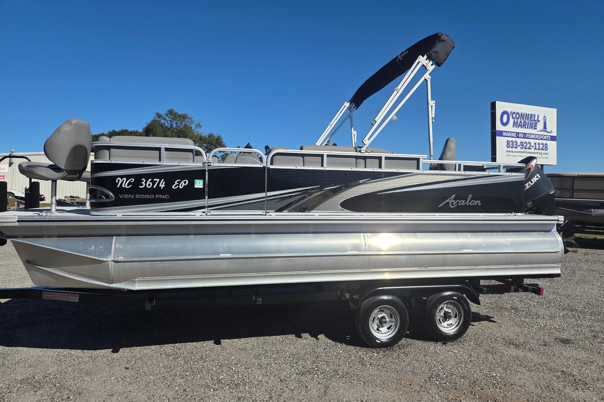 2020 Avalon Venture Fish N Cruise  20 - Sold Boat