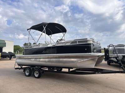 BOATZON | Avalon Venture Quad Lounger 21 FT 2180QL 2023