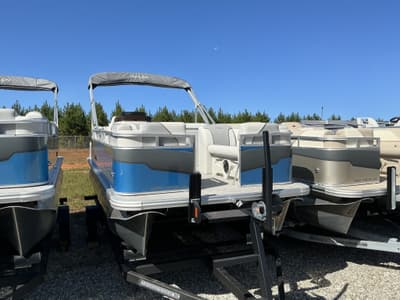 BOATZON | Avalon Venture QUAD LOUNGER60HP 2025 BOATZON | Avalon Venture QUAD LOUNGER60HP 2025