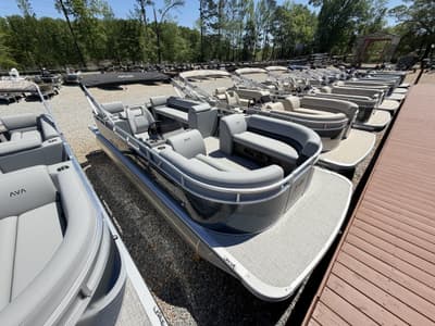 BOATZON | Avalon VLS 21 QUAD LOUNGER90HP 2026
