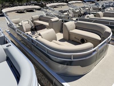 BOATZON | Avalon VLS 21 QUAD LOUNGER90HP 2026