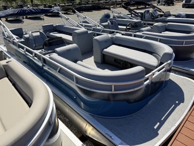 BOATZON | Avalon VLS 23 QUAD LOUNGER140HP 2026