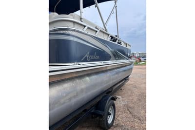 BOATZON | Avalon VLS Quad Lounge  18 2022