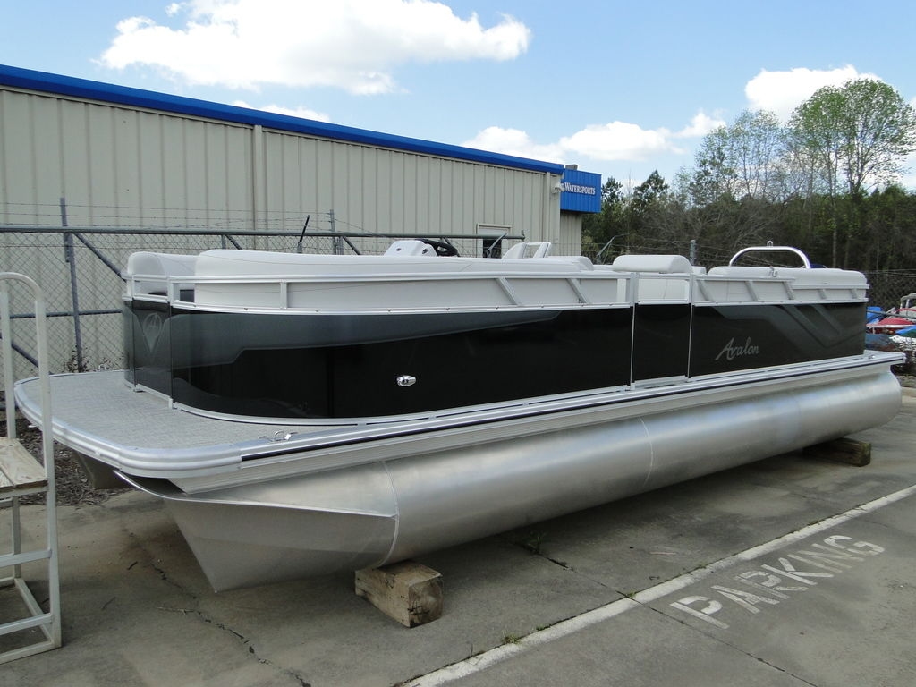 2023 Avalon VLS Quad Lounge 23 FT - Sold Boat