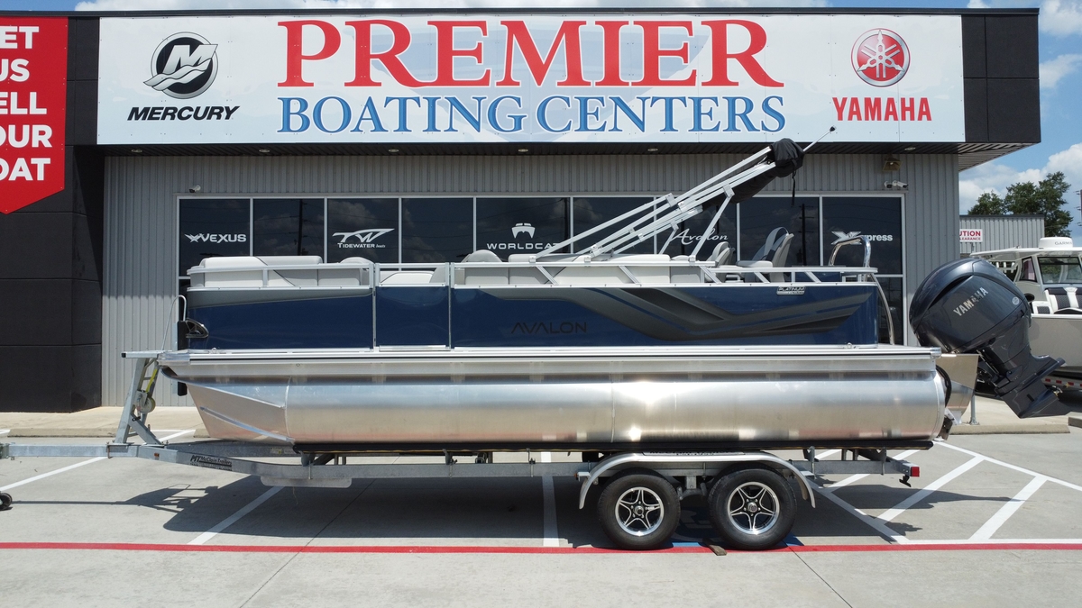 2026 Avalon VNT RF21T - Sold Boat