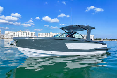 BOATZON | Aviara 32 2021