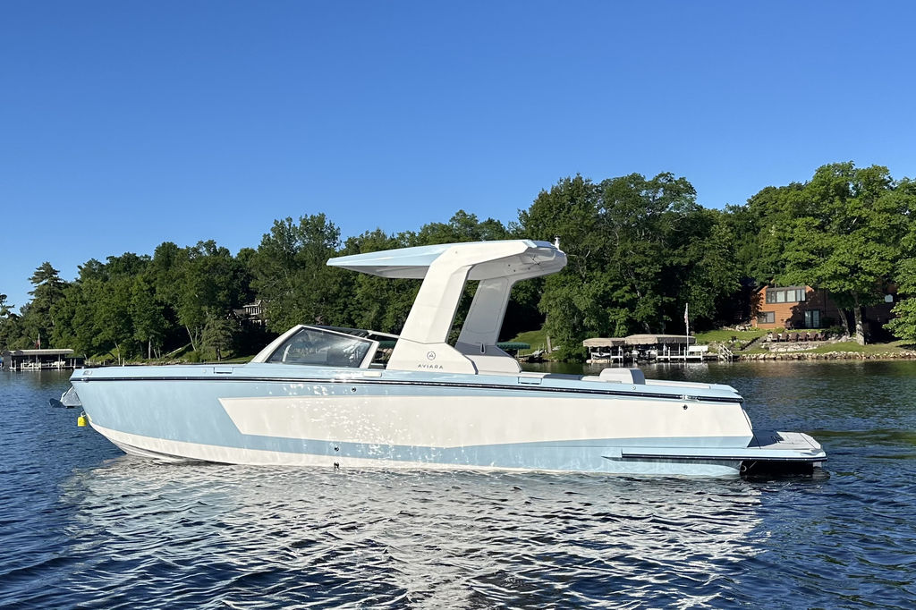 2024 Aviara AV28 - Sold Boat