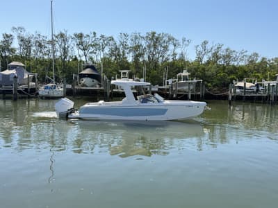 BOATZON | Aviara AV28 OB 2025