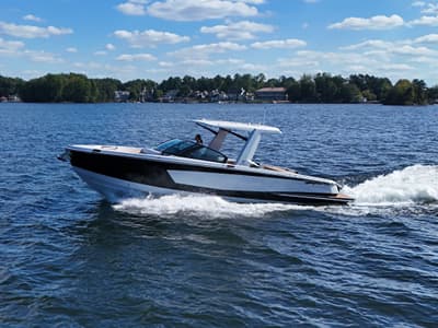 BOATZON | Aviara AV32 2024
